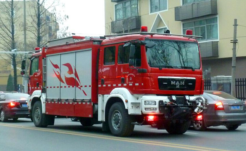 雙頭消防車(chē)
