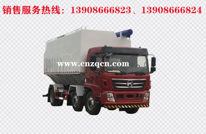 凱馬運(yùn)騰小三軸散裝飼料運(yùn)輸車(chē)